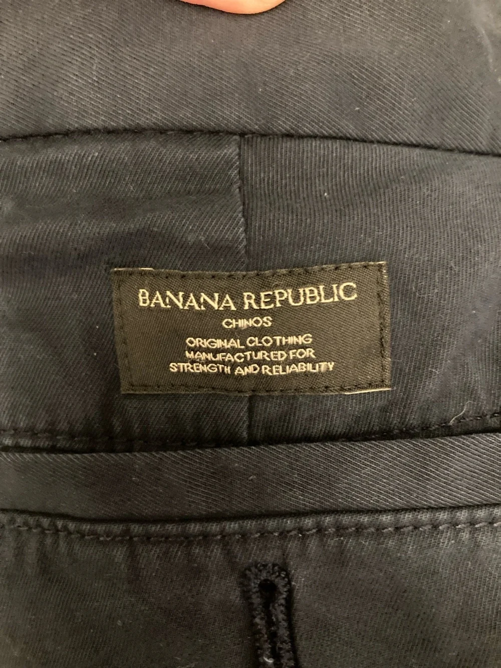 Banana Republic Navy Blue Men's Lived-In Slim Chinos - Size 32 X 30